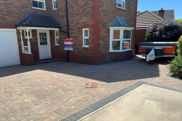 Brindle block paving on driveway in Backwell