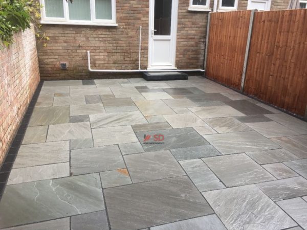 Our patio team working in Bristol City