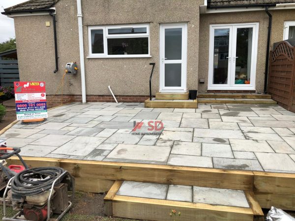 Sandstone patio installation in Tormarton