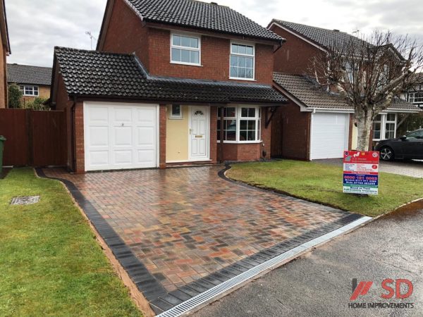 Brindle and Charcoal Block Paved Driveway in Yate, Bristol