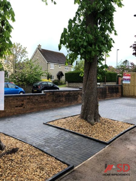 Paved Footpaths with Graveled Areas in Longwell Green