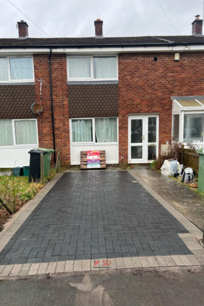 Small Charcoal Block Paved Driveway In Kingswood, Bristol (3)