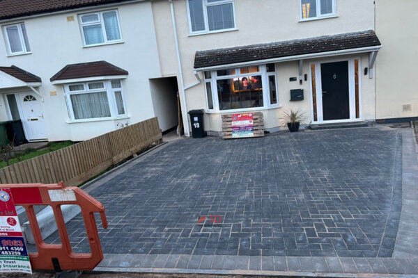 Charcoal Block Paved Driveway With Dropped Kerb In Longwell Green, Bristol (3)